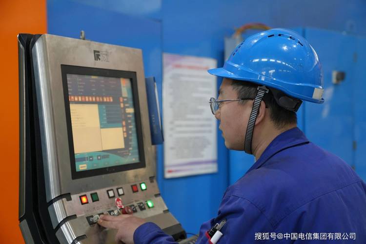 中国电信5G全连接工厂助力哈尔滨电机厂数字化提档升级——增值电信业务赋能制造业转型新范式